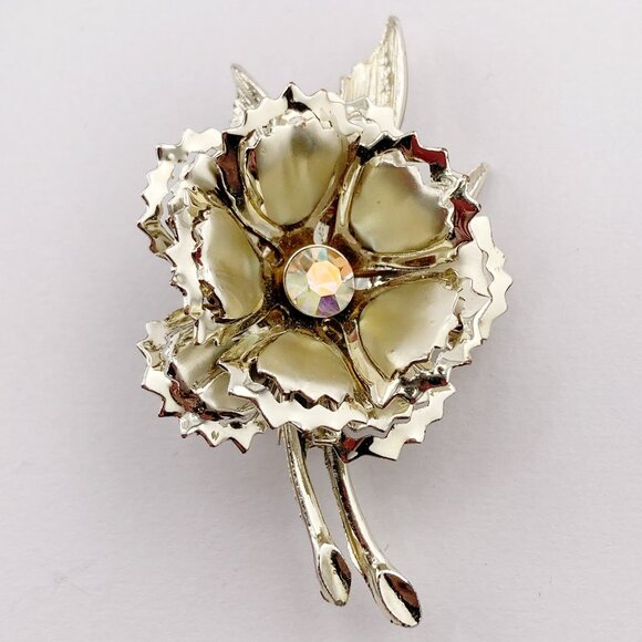 VINTAGE Silver tone metal AB rhinestone flower brooch 1950s 1960s statement pin - Picture 3 of 6